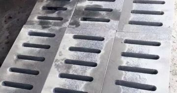 贵州 芝麻灰石材沟盖板