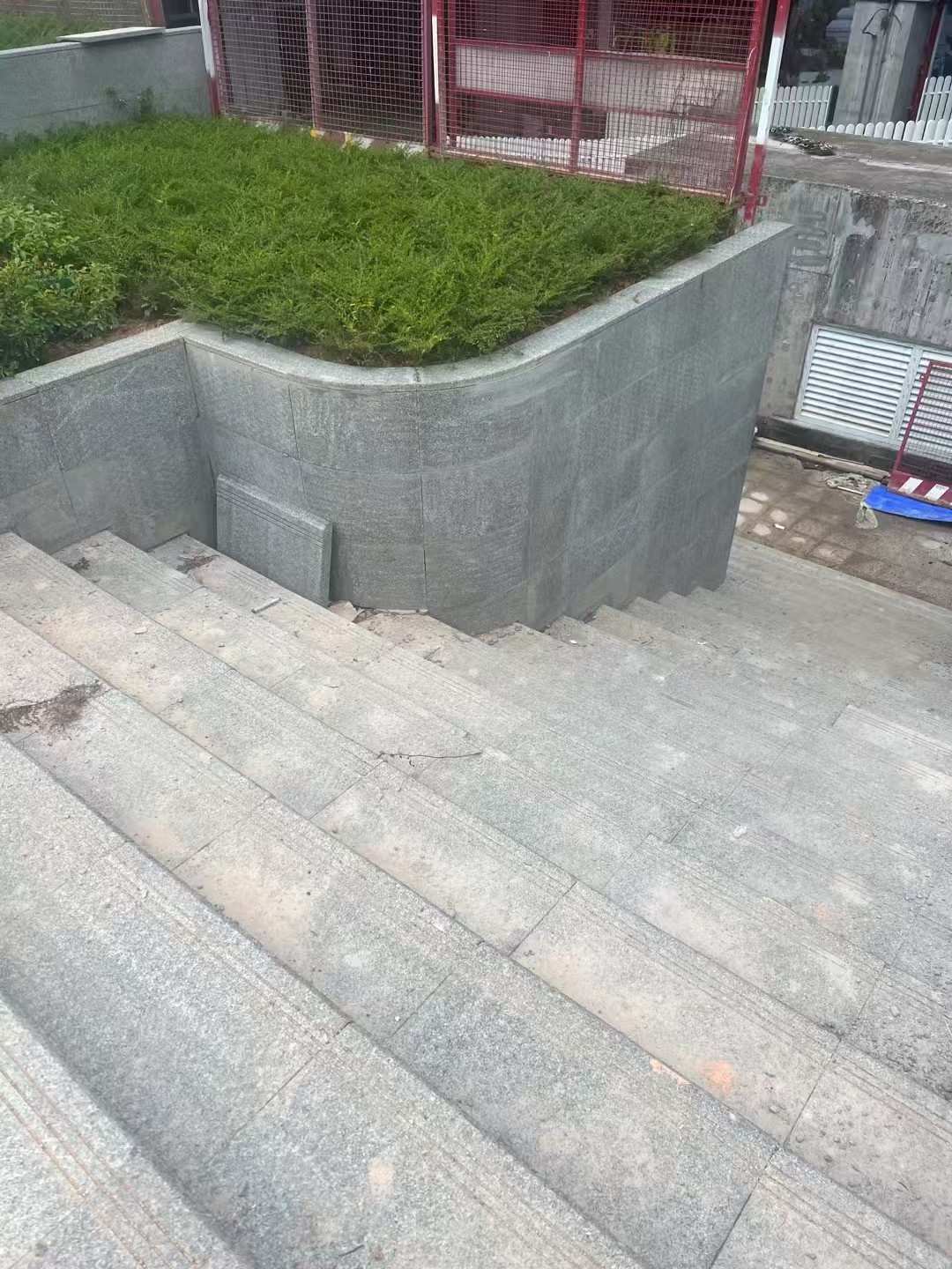 贵州 芝麻黑火烧面铺装案例
