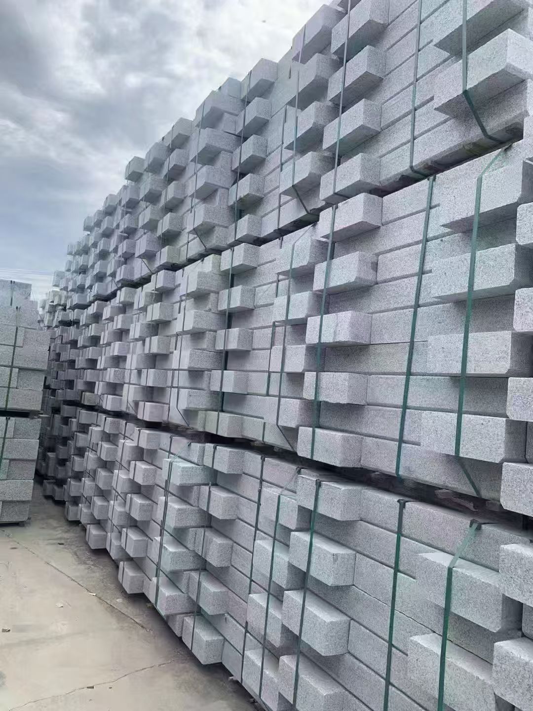 贵州 芝麻灰侧石